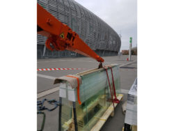 Grutage de chevalets au Stade Pierre Mauroy (01)